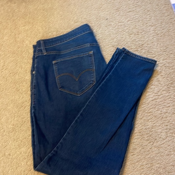 Levi’s super shaping skinny jeans size 18w - Picture 2 of 4